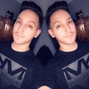 Meet your Posher, Josh